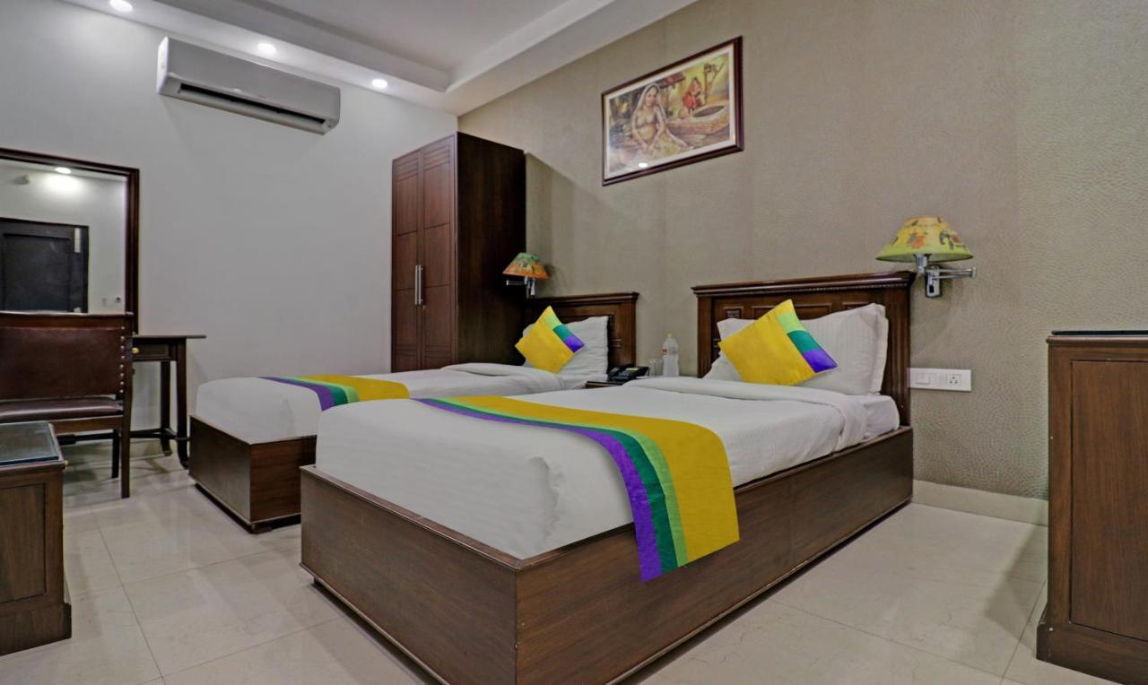 Itsy Hotels Hamlets Stay Noida Extérieur photo