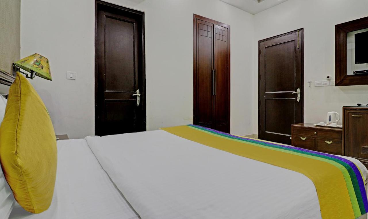 Itsy Hotels Hamlets Stay Noida Extérieur photo